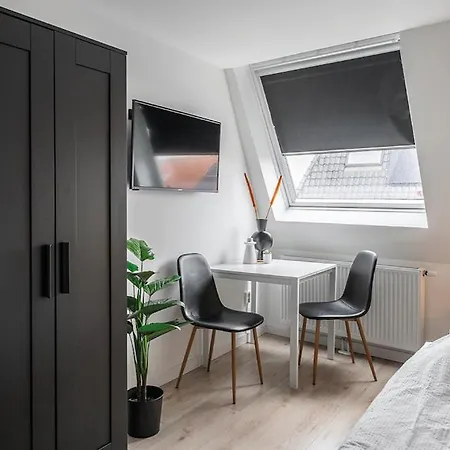 City, New And A Kitchen بيت للعطل تيلبورغ